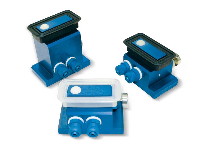 Rectangular vacuum cups with ball valve, self-locking support and release button